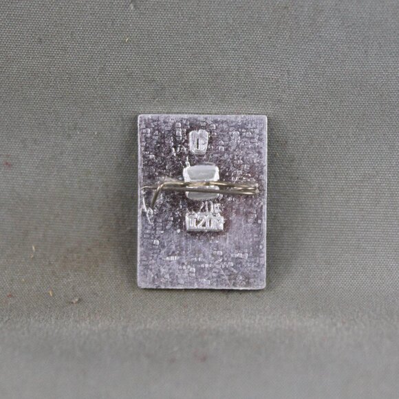 Vintage Soviet Sport Pin - Soviet Ski Jumping - Stamped Pin - Picture 2 of 3